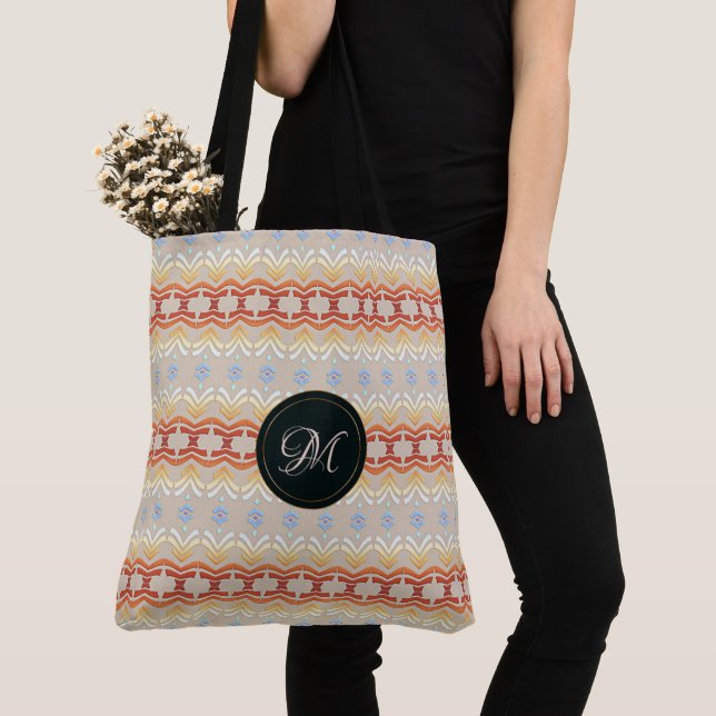 Tote Bag Motif géométrique ethnique. Monogramme (De près)