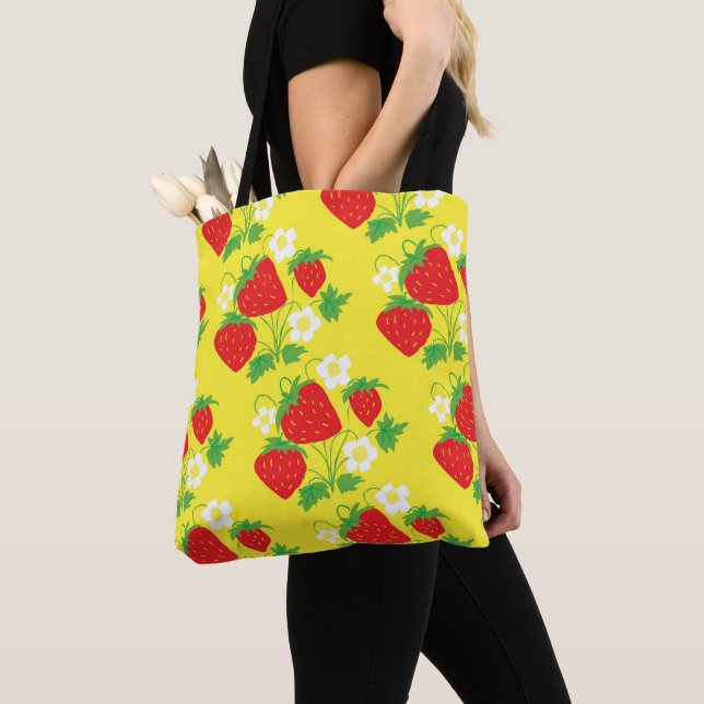Tote Bag Motif jaune fraise et fleur (De près)