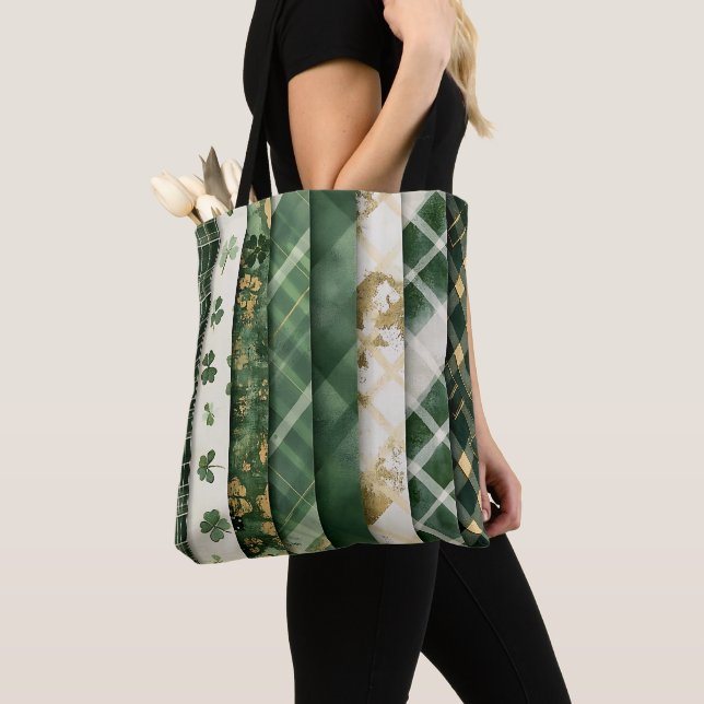 TOTE BAG MOTIF PLAID VERT AVEC SHAMROCKS VERT & BLANC (De près)