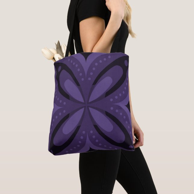 Tote Bag Motif Rétro de Couleur Violet Foncé (De près)