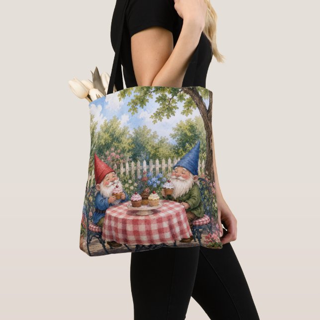 Tote Bag Nains de jardin mangeant des cupcakes (De près)