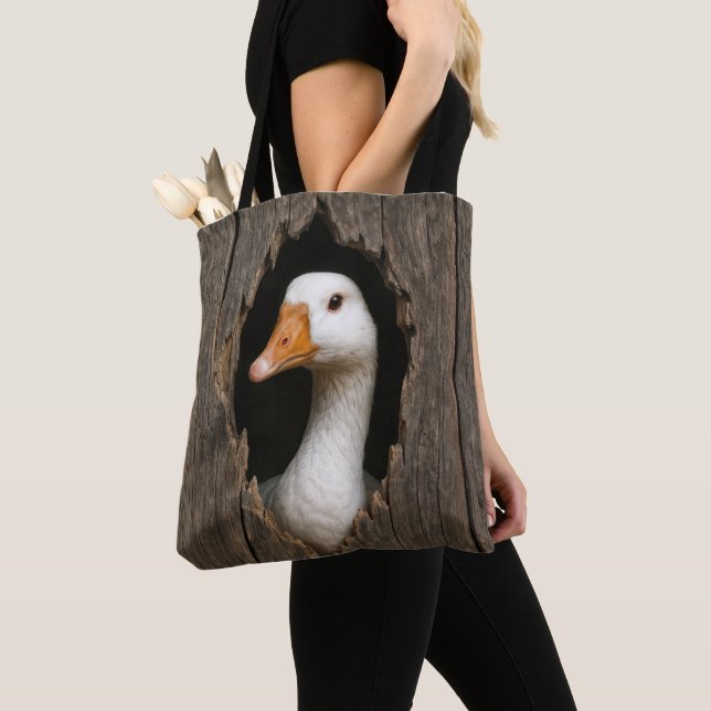 Tote Bag Oie Blanche À Partir Du Trou En Bois Déchiré (De près)