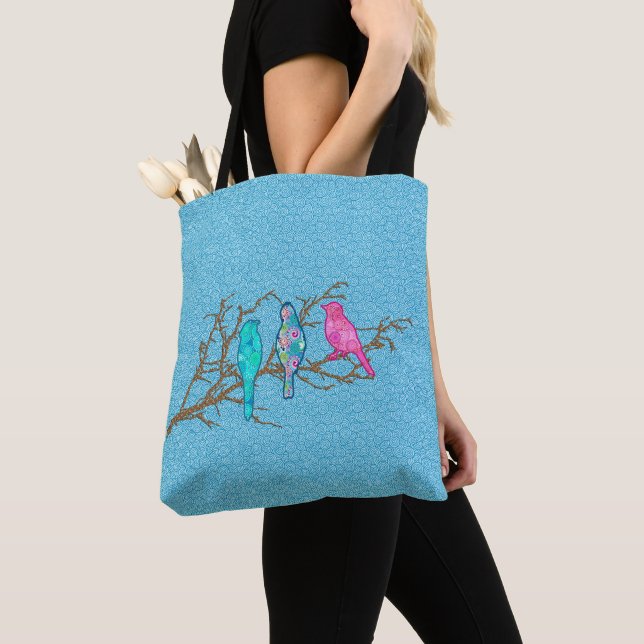 Tote Bag Oiseaux appliqués sur une branche, Sky Blue Multi (De près)