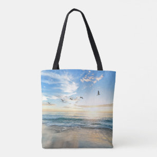 Tote Bag Oiseaux en vol au-dessus de l'océan