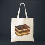 Tote Bag Opéra Cake Pâtisserie Pâtisserie française Dessert<br><div class="desc">Le design présente une illustration originale d'une tranche de gâteau d'opéra sur le thème de la nourriture. Cette pâtisserie classique est un aliment de base pour les pâtisseries en France, mais aussi pour les boulangeries françaises du monde entier ; elle est aussi un dessert populaire lors des fêtes de thé...</div>