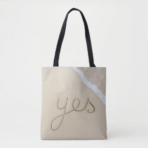 Tote Bag Oui mot gravé sur le sable de la plage