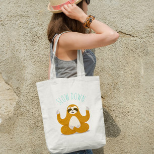 Tote Bag Paresseux en posture de yoga Lotus "Ralentir"