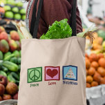 Tote Bag Peace Love Nutrition<br><div class="desc">Peace Love Nutrition. Un cadeau nutritionniste mignon pour un diététiste ou un diététiste qui travaille avec la santé et les régimes en utilisant la pyramide alimentaire.</div>