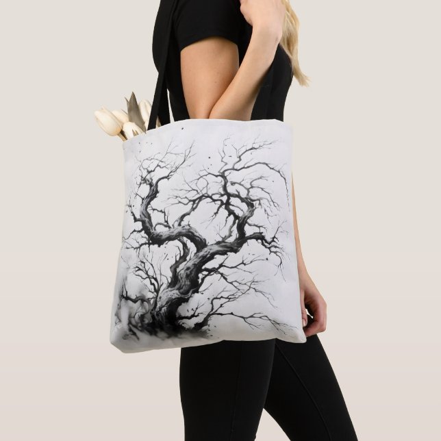 Tote Bag Peinture en encre d'arbre foncé (De près)