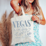 Tote Bag Personnalisé Las Vegas Bachelorette Party<br><div class="desc">Voici notre "Vegas Before Vows" Custom Las Vegas Bachelorette Party Sac fourre-tout personnalisé, l'accessoire parfait pour votre week-end mémorable à Las Vegas. Ce sac fourre-tout allie style et fonctionnalité, avec un design rétro inspiré du casino qui incarne l'esprit de votre voyage à la plage. Que ce soit pour explorer le...</div>