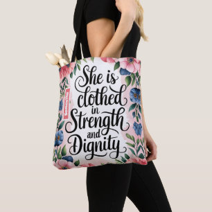 Tote Bag Personnalisée, elle est habillée en Force chrétien