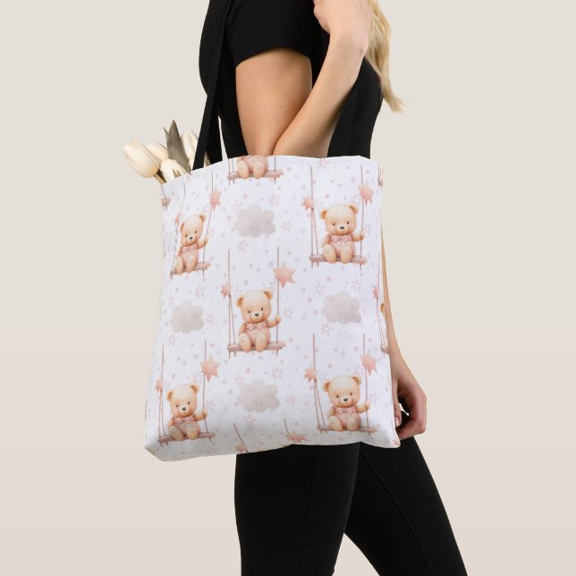 TOTE BAG PETIT ROSE TEDDY OURS SUR UNE BALANCE (De près)