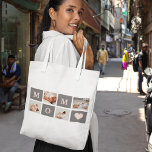 Tote Bag Photo de collection moderne Best Mom Pink & Grey C<br><div class="desc">Ce cadre photo de collage moderne fait pour un cadeau parfait pour une maman spéciale dans votre vie. Le cadre est conçu dans des tons roses et gris, ce qui lui donne un aspect design et contemporain qui ne manquera pas de compléter le décor de la maison. Le cadre de...</div>