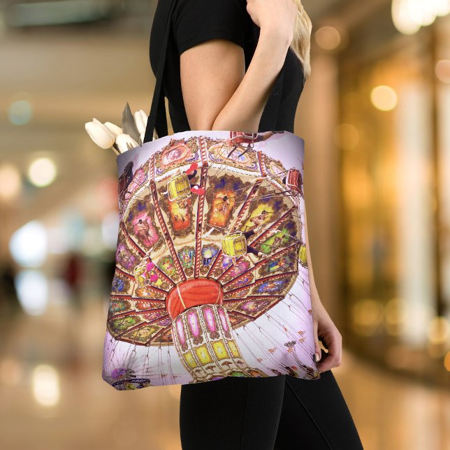 Tote Bag Photo d'une balançoire de carnaval rose en style v (Créateur téléchargé)