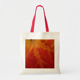Tote Bag Photographie abstraite de la feuille d'érable roug