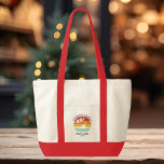 Tote Bag Plage tropicale Vacances d'été Plage Croisière sur<br><div class="desc">Vous partez en croisière en famille ? Customisez ces modèles rétro camping pour toute la famille en ajoutant votre nom de famille ou texte personnalisé, et l'année de l'aventure. J’espère que ce n’est pas seulement le design cool qui a attiré votre attention, mais le fait que vous ne le retrouverez...</div>