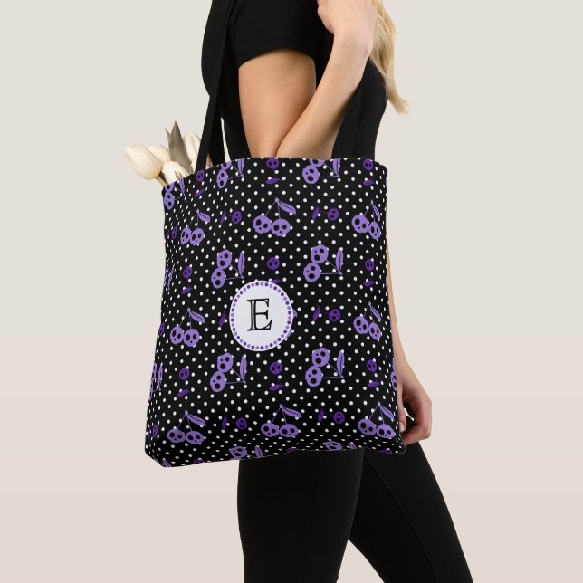Tote Bag Pois avec Monogramme de crâne cerise (De près)
