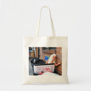 Tote Bag Poupée dans les déchets Fourre-tout