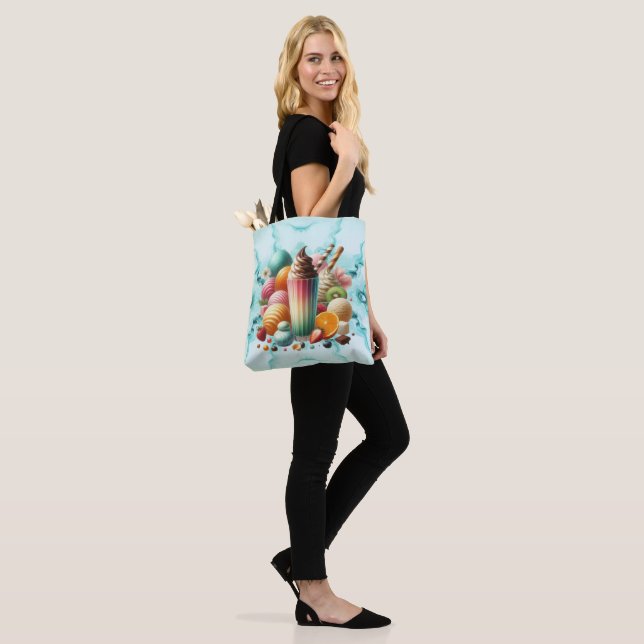 Tote Bag Rainbow Treat (Sur le modèle)