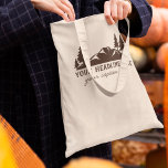 Tote Bag Randonnée Slogan Personnalisé, Camping, Extérieur<br><div class="desc">Créez un souvenir personnalisé ou un cadeau personnalisé lorsque vous personnalisez ce fourre-tout avec votre propre texte. Il a une place pour le titre personnalisé en caractères gras, et sous un sous-titre en lettres de script. Le texte marron est assorti au graphique marron représentant un affleurement rocheux avec quelques arbres...</div>