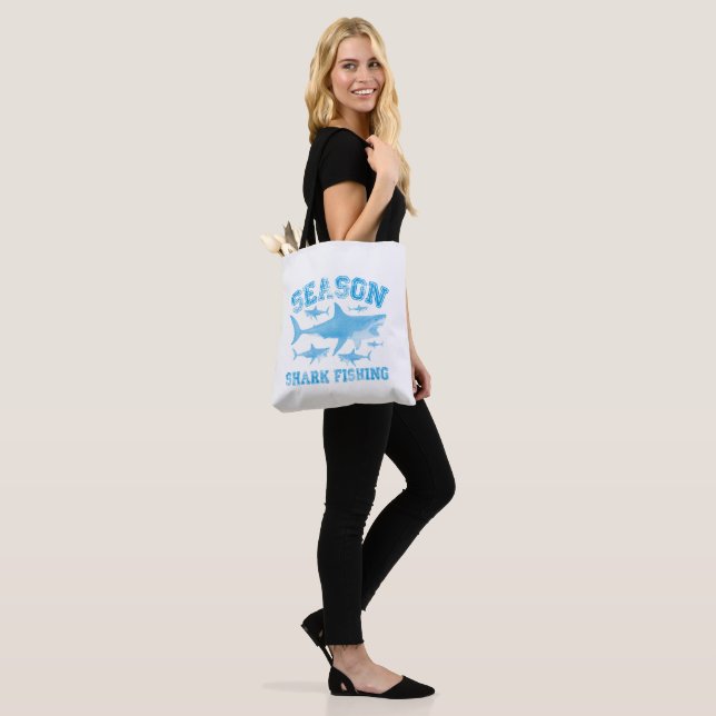 Tote Bag saison de pêche au requin (Sur le modèle)