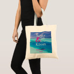 Tote Bag Sandy Toes et Salty Kisses Beach Wedding<br><div class="desc">Sandy Toes and Salty Kisses Beau modèle design de Sandy Beach blanc prêt pour vos noms et mariage date à.</div>