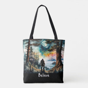 Tote Bag Sasquatch debout sur la crête surplombant l'océan