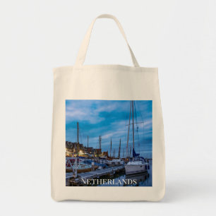 Tote Bag Scène nocturne traditionnelle de la ville de pêche
