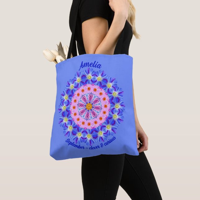 Tote Bag Septembre Mois de naissance Fleur personnalisée Ca (De près)