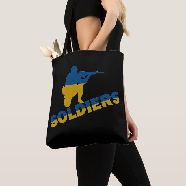 Tote Bag Soldats ukrainiens, drapeau ukrainien (De près)