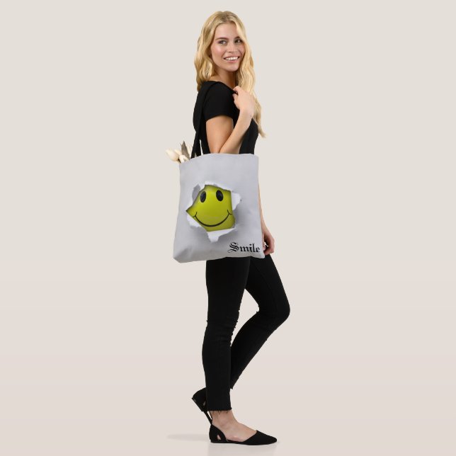 Tote Bag Sourire (Sur le modèle)