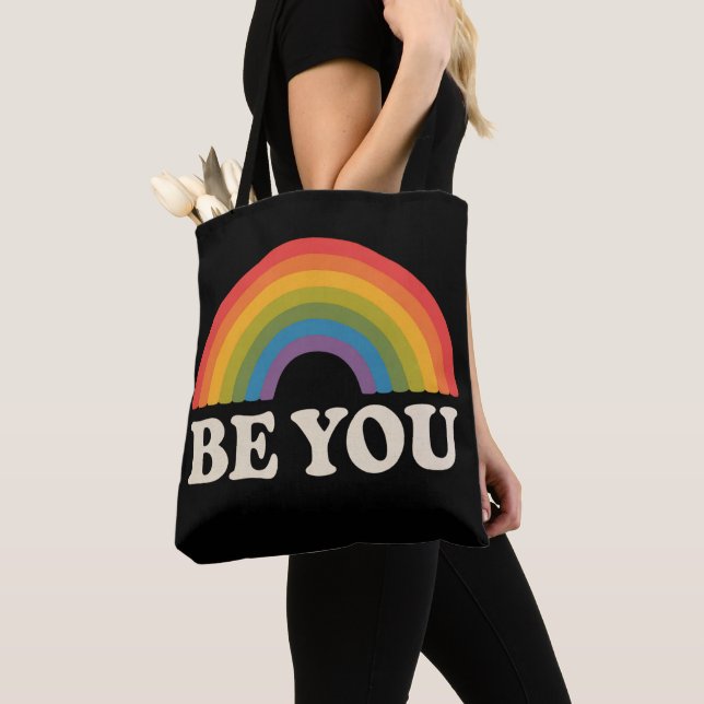 Tote Bag Soyez vous gay Lesbian Pride LGBTQ Ally Rainbow Re (De près)