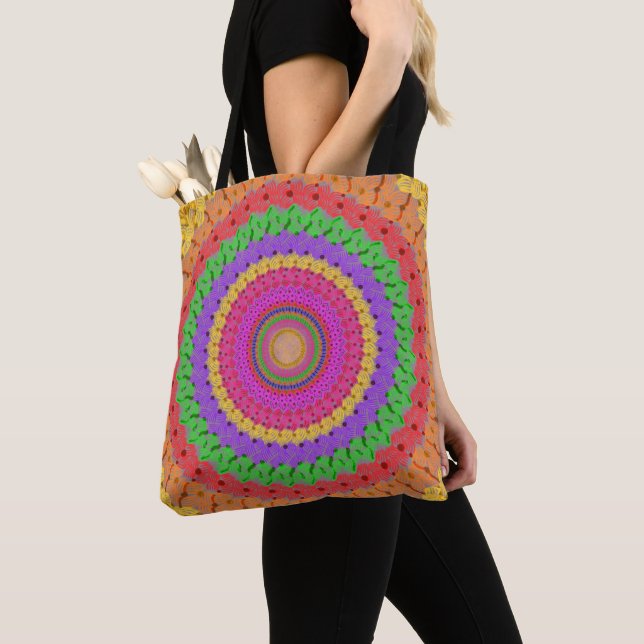 Tote Bag Style Crochet jaune à boule Mandala - (De près)