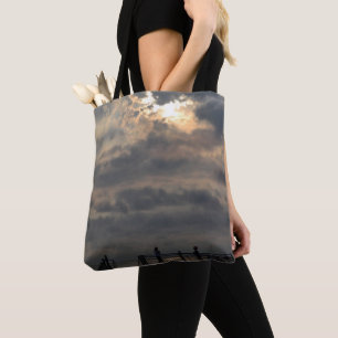 Tote Bag Sunrise nuageux par Shirley Taylor