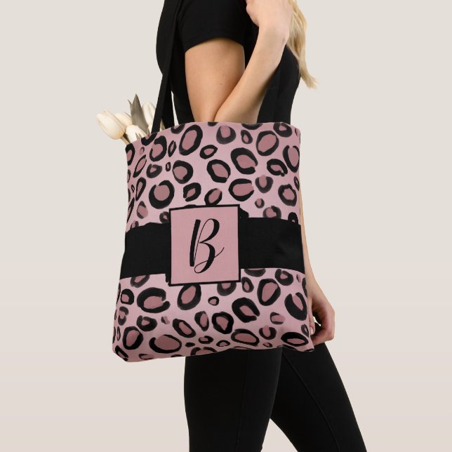 Tote Bag Taches imprimées guépard léopard peintes en rose e (De près)