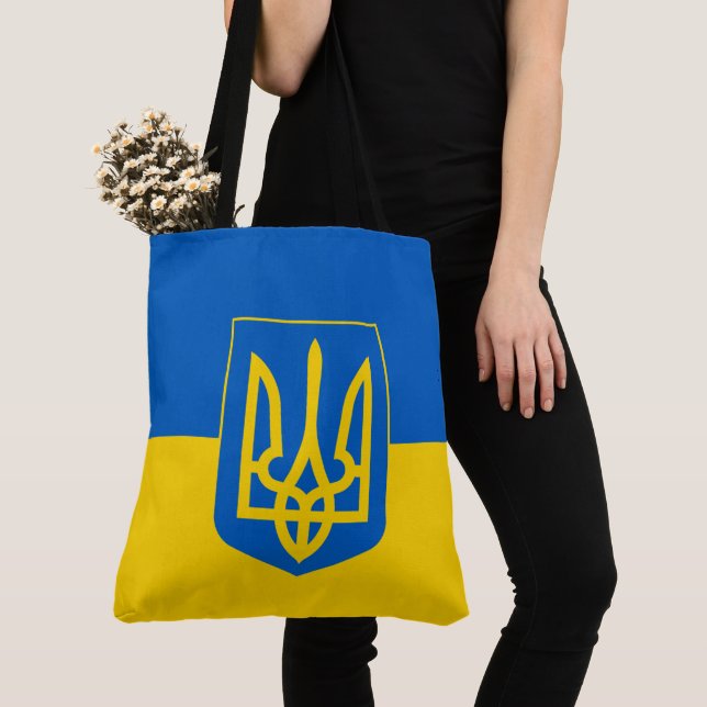 Tote Bag Ukrainian flag with coat of arms (De près)