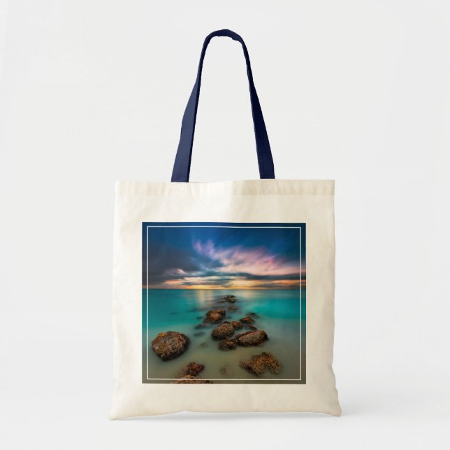 Tote Bag Un beau coucher du soleil au-dessus des Turcs et (Devant)