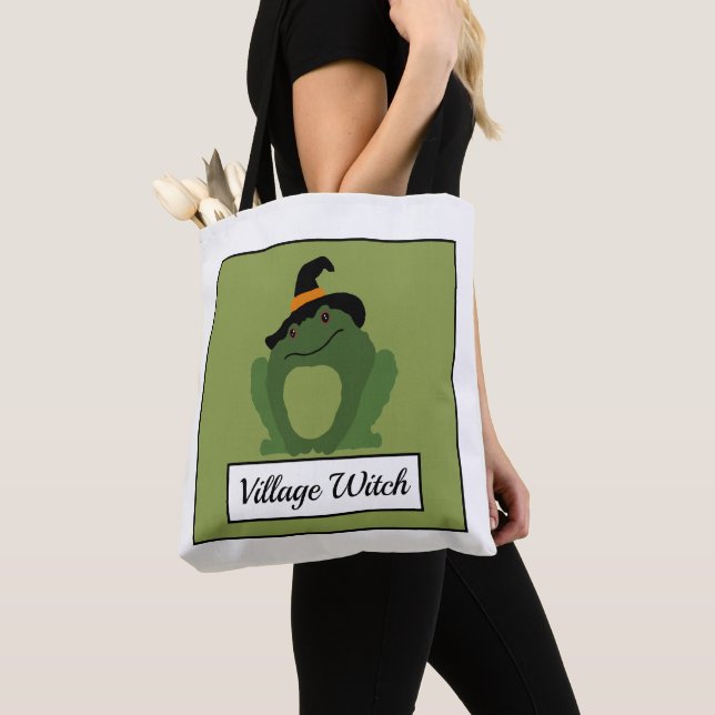 Tote Bag Village Witch, Toad (De près)