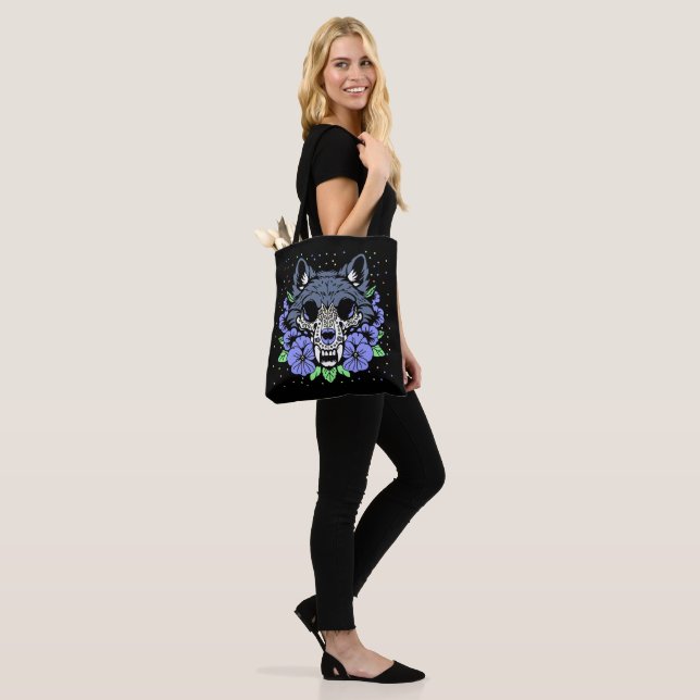 Tote Bag Violette et crâne de loup de février (Sur le modèle)