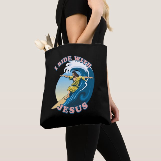 Tote Bag Voyage avec Jésus | L'illustration de Surfing Jesu (De près)
