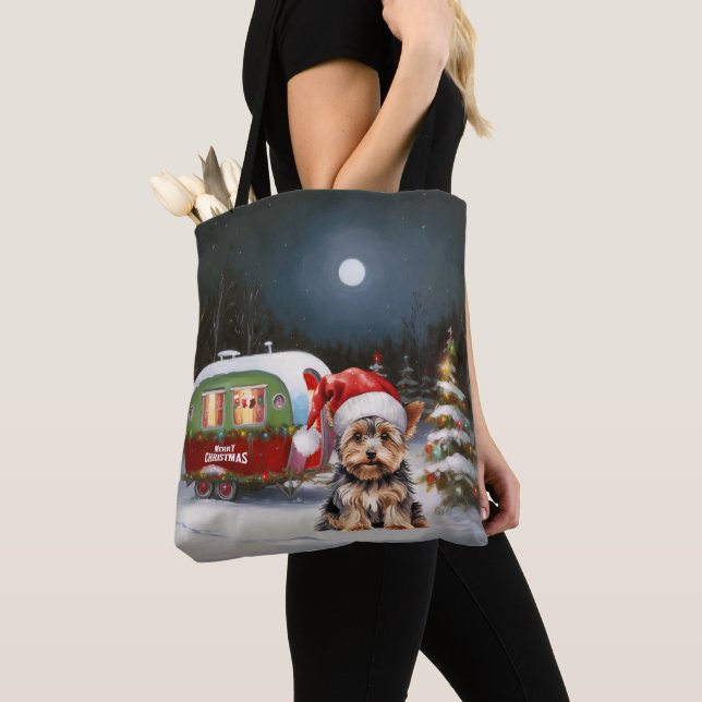 Tote Bag Yorkshire Terrier Caravan Christmas Adventure (De près)