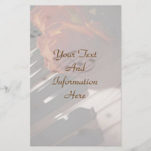 Touches de piano et papeterie rose