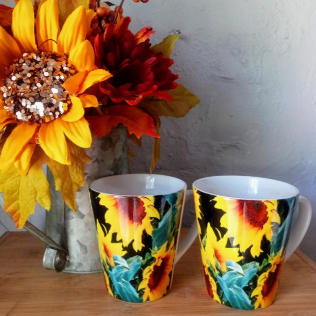 Tournesol jaune sur mug Latte noir (Créateur téléchargé)