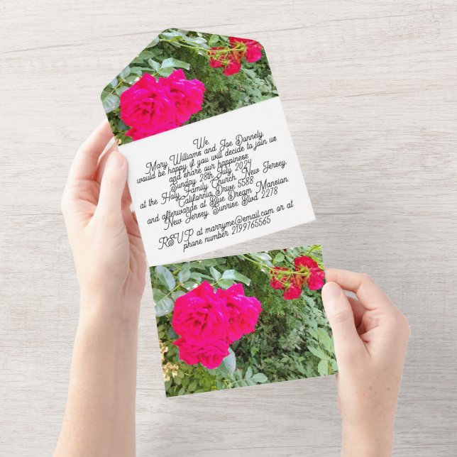 Tout En Un Roses et fleurs blanches pour invitation de mariag (Déchirure)