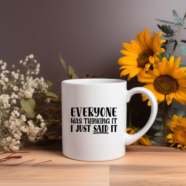 Tout Le Monde Pensait... Mème Mug (Créateur téléchargé)