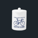 Tout va mieux avec Lube<br><div class="desc">Oui, ça va sans dire. Toutes vos pièces frottées fonctionnent mieux avec le lubrifiant. Fonctionne pour la moto, entre autres.</div>