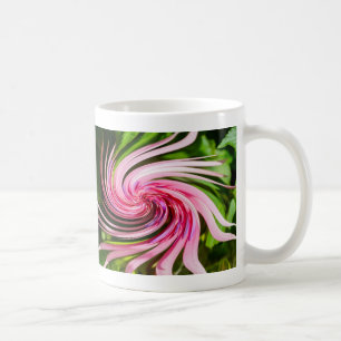 Toute la tasse de café tordue