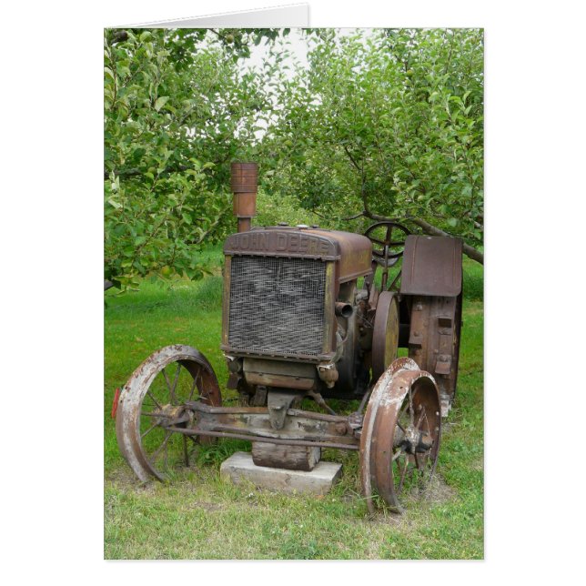 Tracteur vintage dans Apple Orchard (Devant)