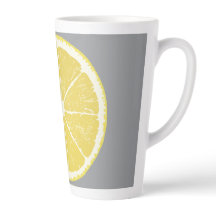 Tranches de citron minimalistes sur mug à latte gr
