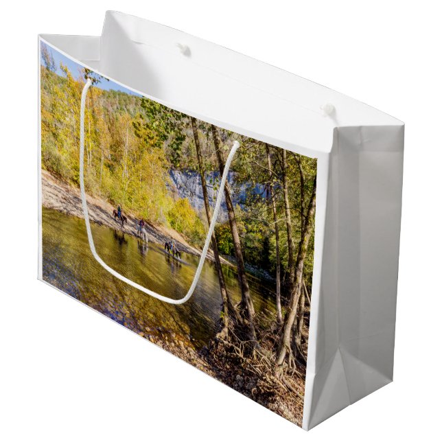 Traverser Le Grand Sac Cadeau De La Rivière Buffal (Devant Angle)